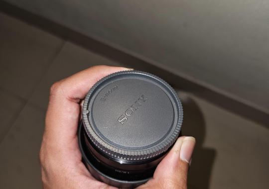Sony 50 mm 1.8f OSS Less Used