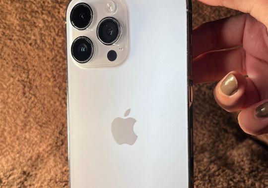 Apple Iphone 14 Pro max 256 GB (Silver/White)