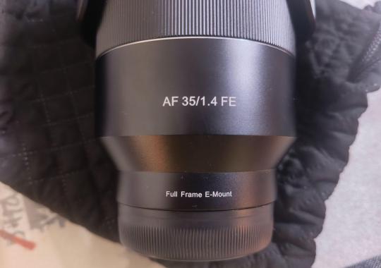 Samyang 35mm F1.4 E mount