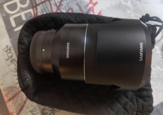 Samyang 35mm F1.4 E mount