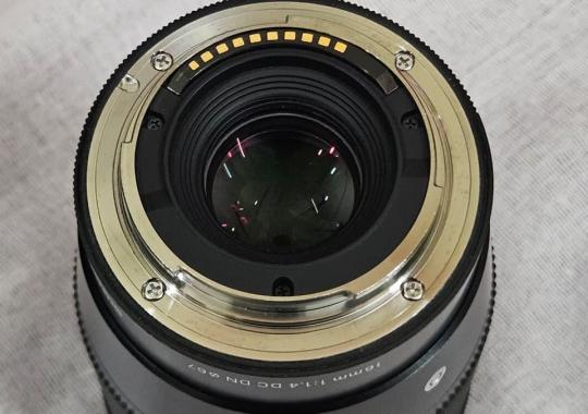 SOny DCDN 30 mm 1.4 AF for Argent Sell